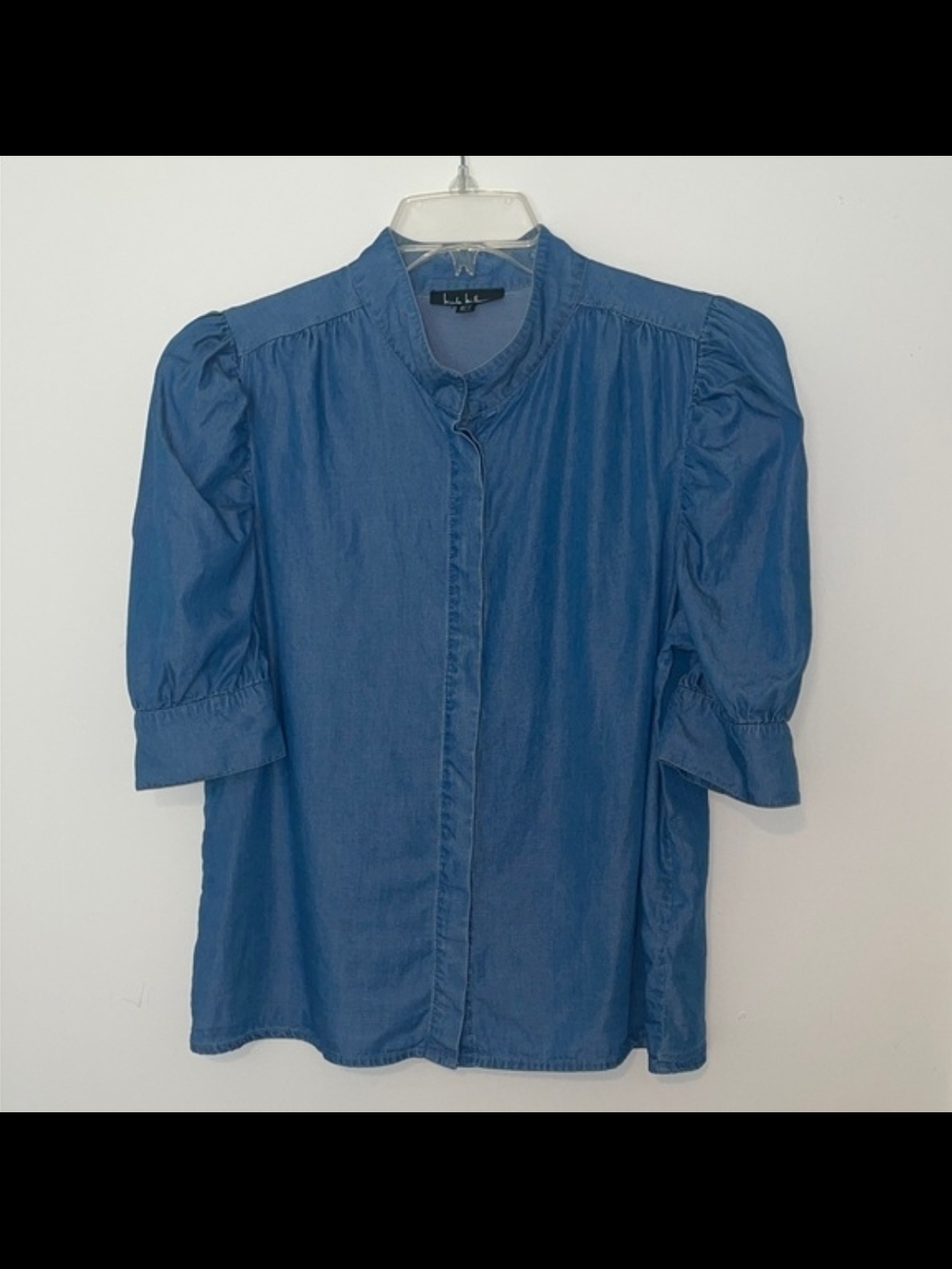 Nicole Miller Blue Puff-Sleeve Button-Front Blouse